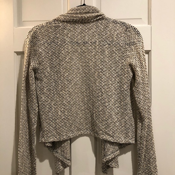 Women’s beautiful lightweight open cardigan - Picture 4 of 4